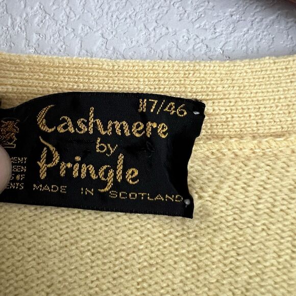 Vintage Cashmere by Pringle Scotland Cardigan Size 46 XL Yellow - Picture 3 of 6
